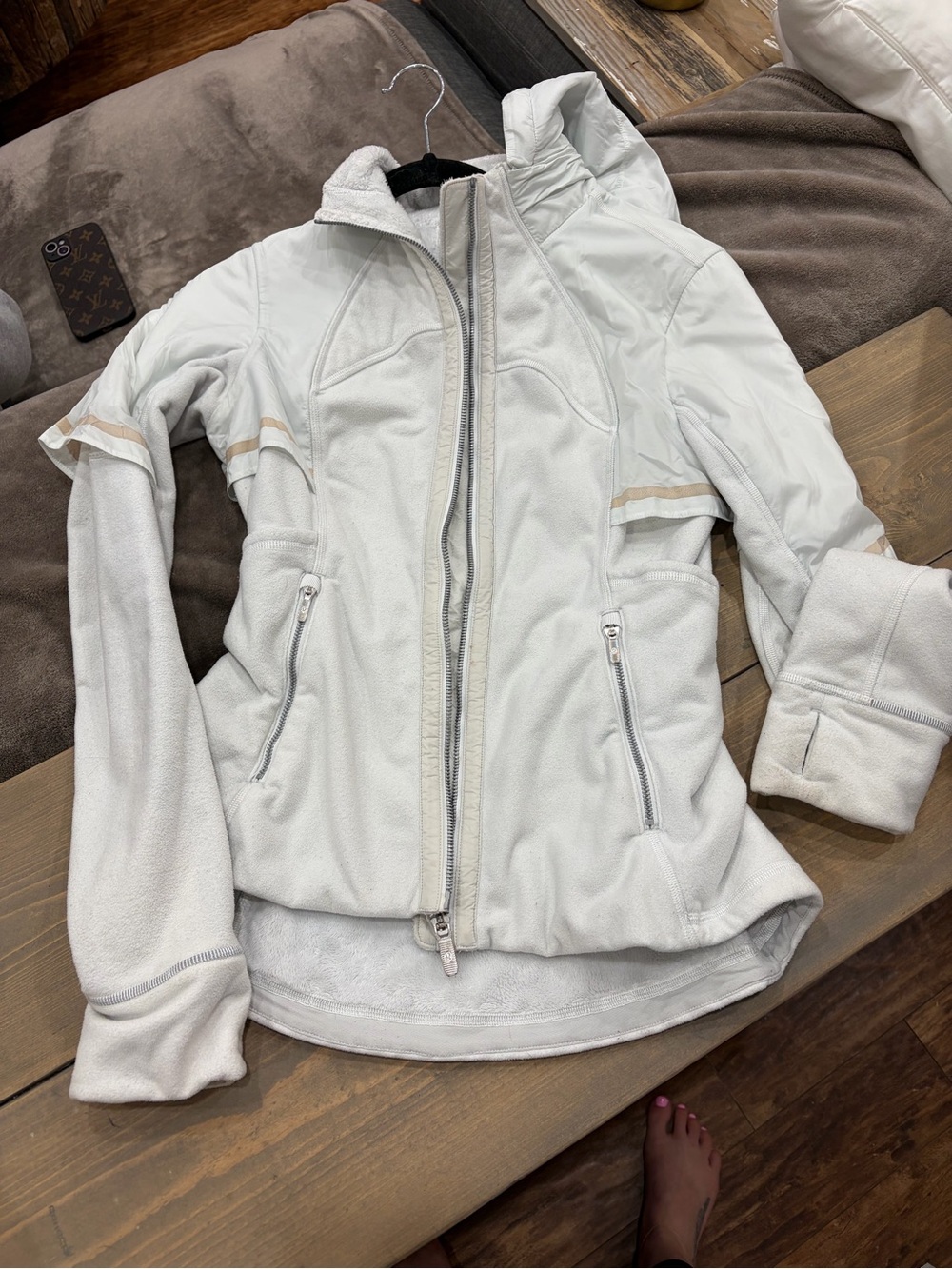 Lululemon Women's Light Gray Zip-Up Hooded Fleece Jacket